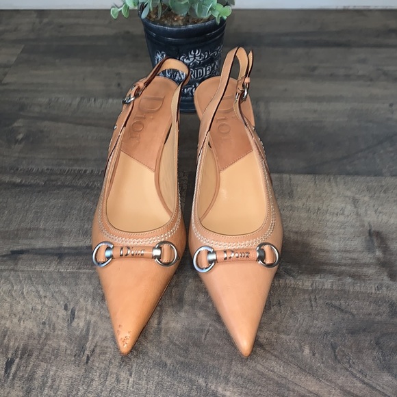 NWOT CHRISTIAN DIOR VEAU NUDE SLINGBACK PUMPS - Picture 11 of 13